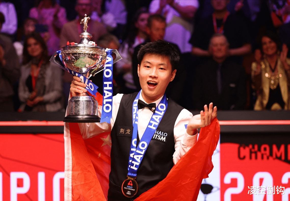 AYX- 穆雷重返赛场，刷新纪录首场状态出色，西班牙队观众沸腾！引发球迷热议