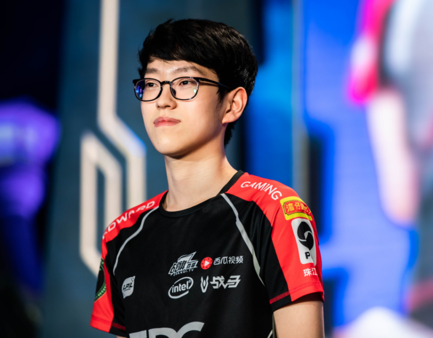 -包含Scout新星高光表现表现惊艳，勇士未来可期！的词条