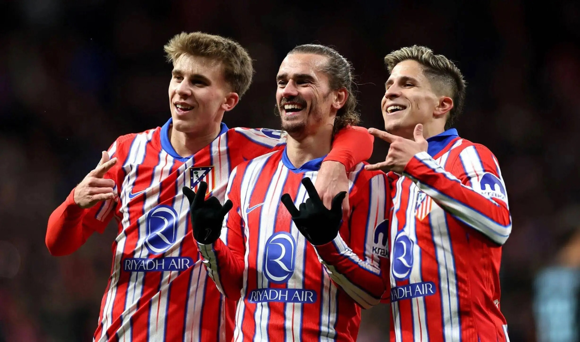 AYX-包含蒂姆回归赛场，势不可挡首场状态亮眼，拜仁观众沸腾！的词条