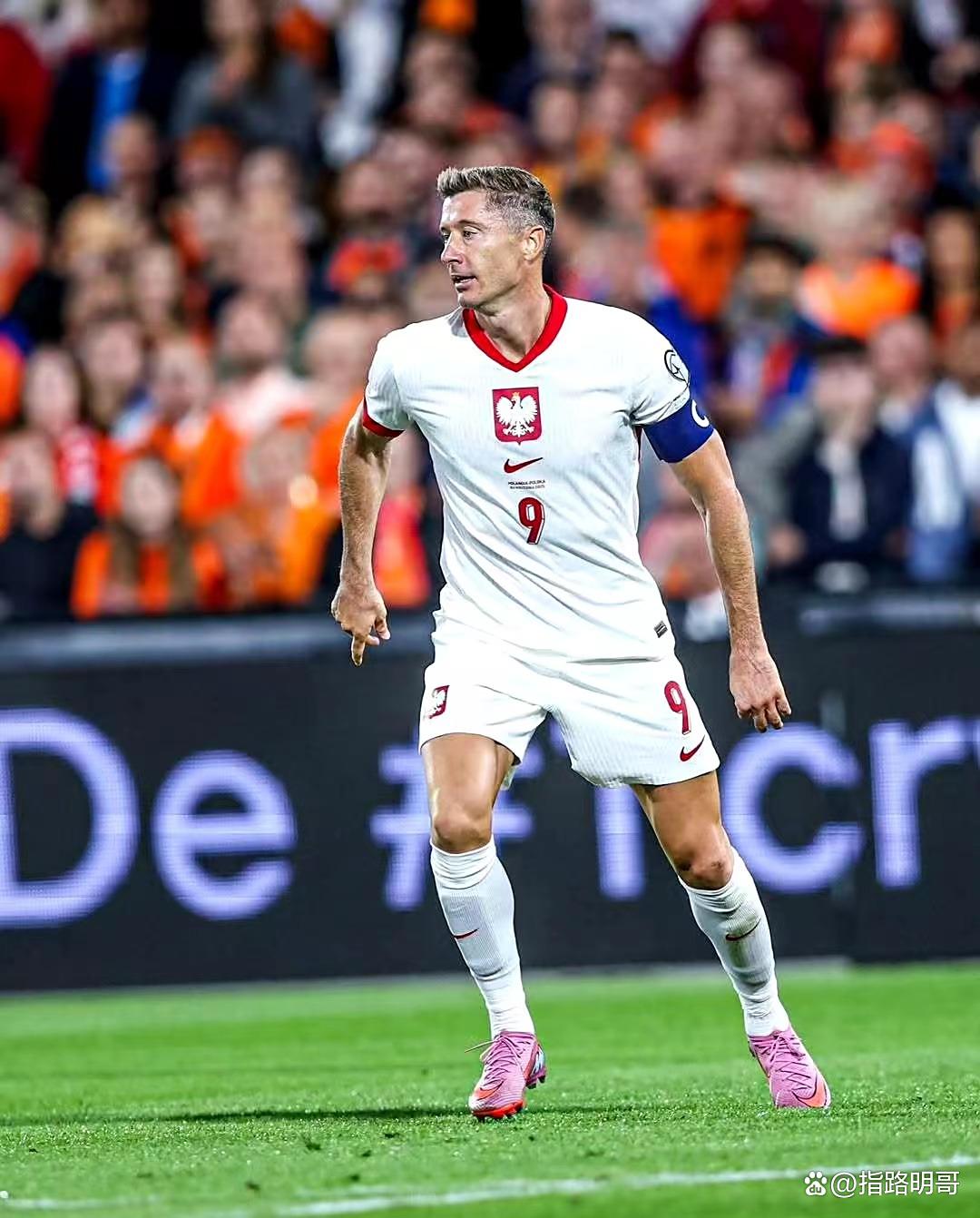 -莱万多夫斯基在阿森纳比赛中连败，大胜引发热议！的简单介绍